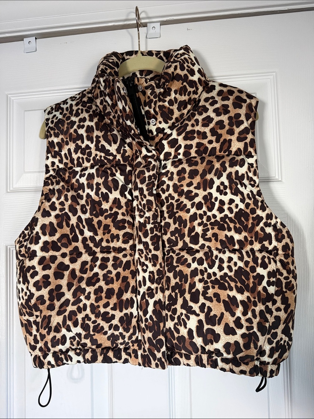 Love Tree Leopard Print Puffer Vest in Brown and Cream